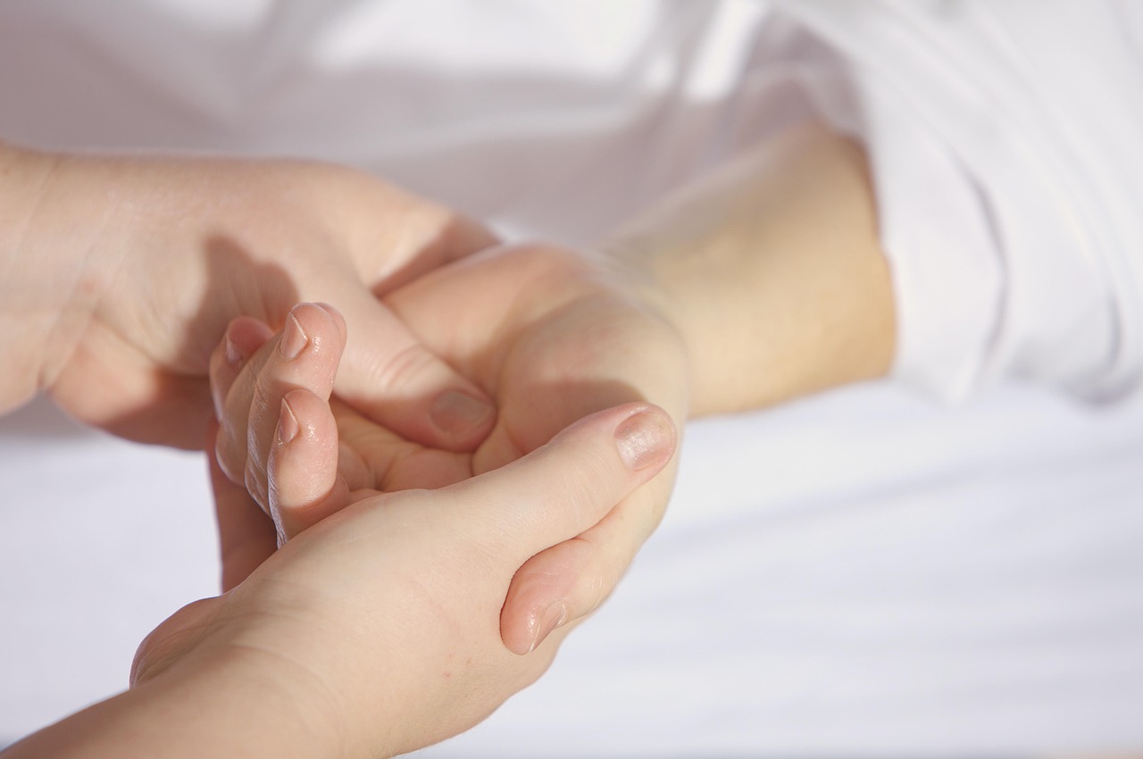 Corona, CA - Lymphatic Drainage Massage Benefits at a Local Wellness Center