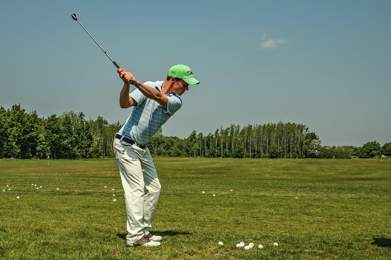 Pittsburgh, PA - Virtual Driving Range Setups Ideal for Holiday Office Parties?