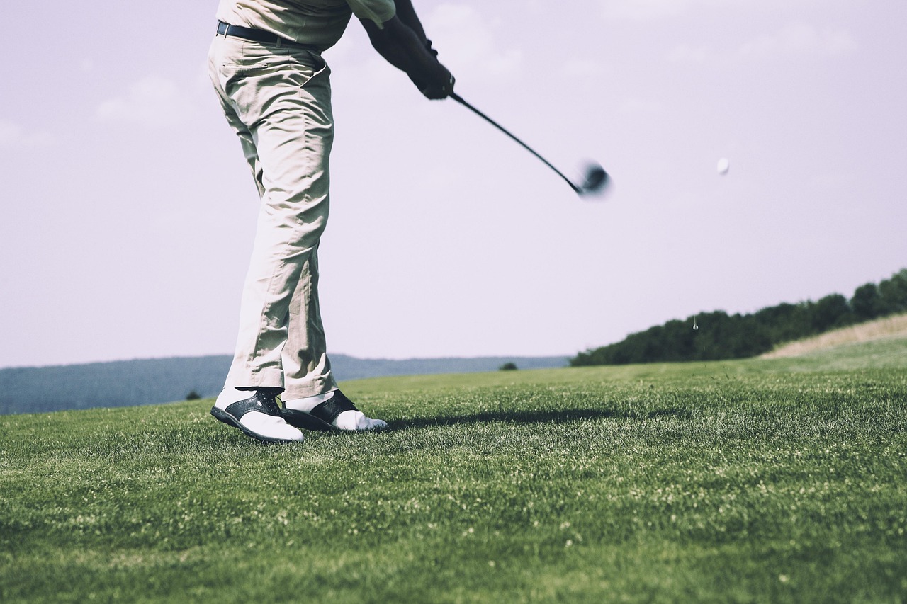 Canonsburg, PA - Where Can I Rent a Golf Simulator for Anniversary Parties?